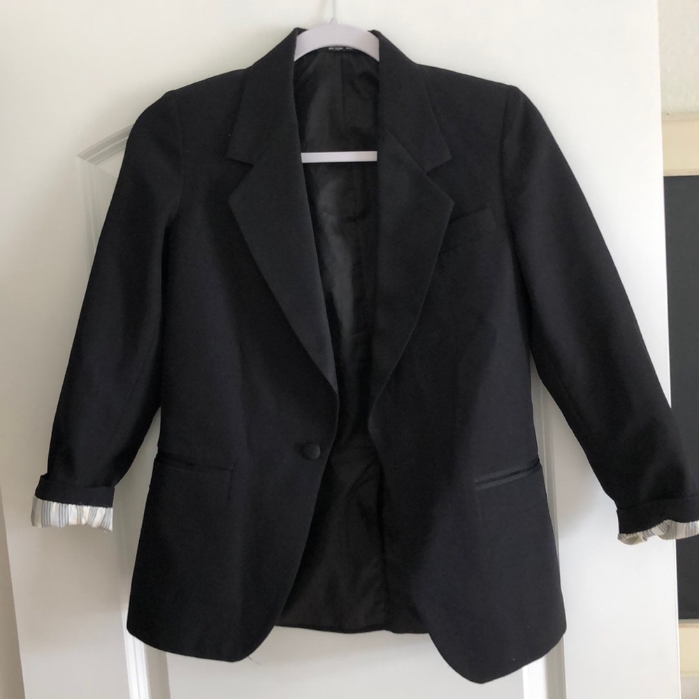 Black Vintage Blazer